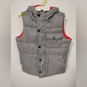 Old Navy Boys Puffer Vest Size M 8 Gray Red Hooded Zip Snap Front Winter Fall